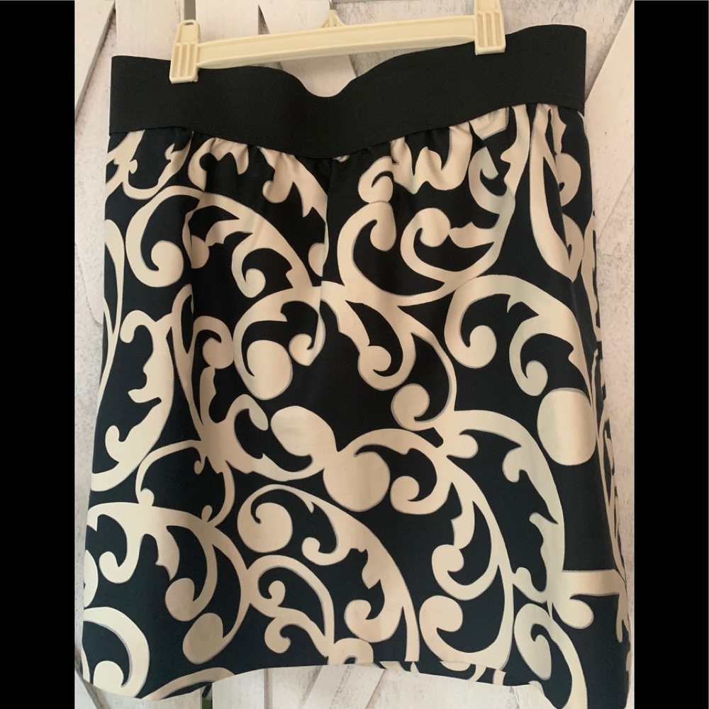 Size 6 silk and cotton skirt